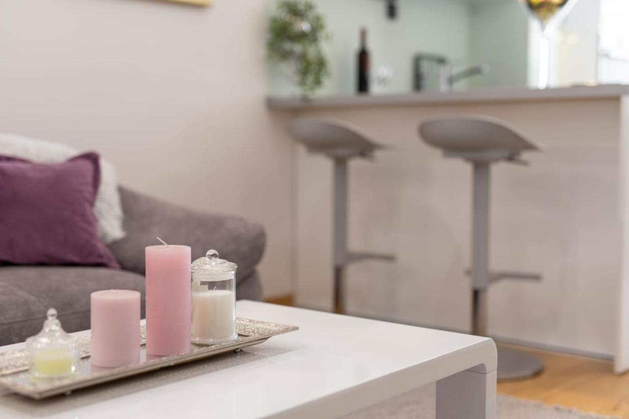 Lux Apartment Ema Kaštela Kültér fotó