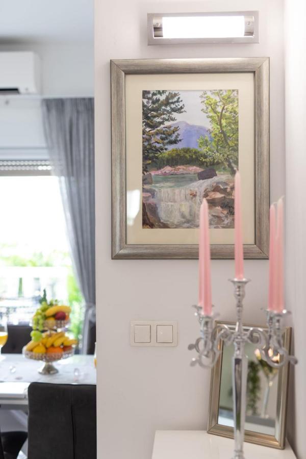 Lux Apartment Ema Kaštela Kültér fotó